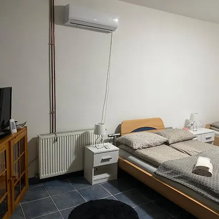 Alejna Apartment